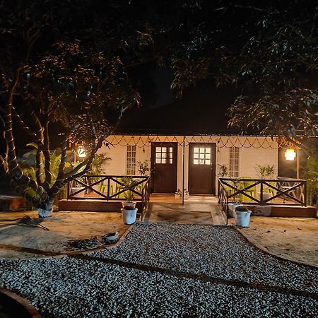 Shobhayan Inn, Airport Railway Station Pickup Free Ayodhya Exterior foto